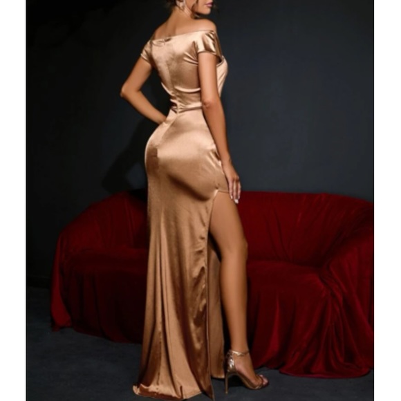 Luxe gold off shoulder satin formal party evening dress - Picture 3 of 6